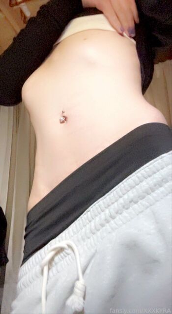 Yakumibaby kittygirlzxo kyrazlive d3adst4r kdx kyraluvvv xxxkyra yakumibabi image