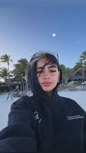 Yamila nicole jadra image