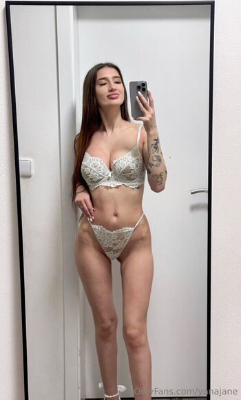 Yanajane image