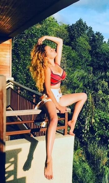 Yanashkomagic page 3 image