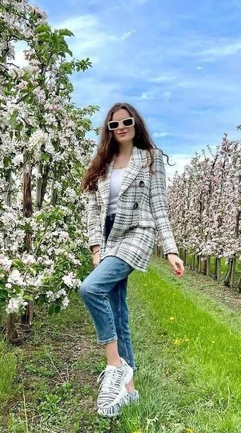 Yanashkomagic page 2 image