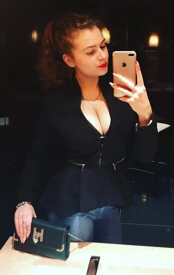 Yanashkomagic page 2 image