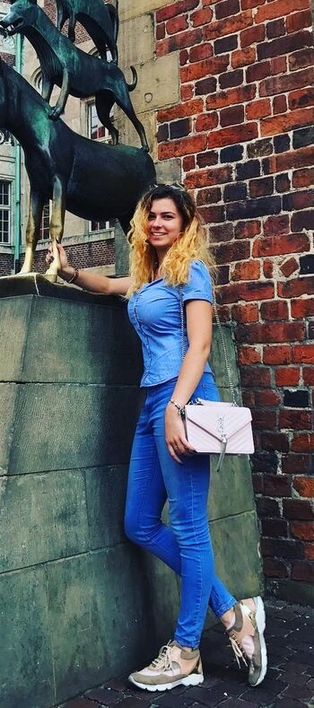 Yanashkomagic page 2 image