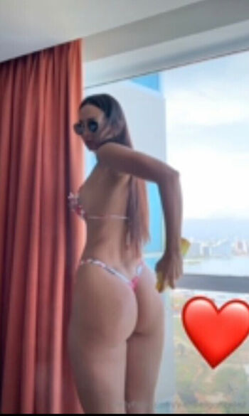 Yaribel gonzalez image