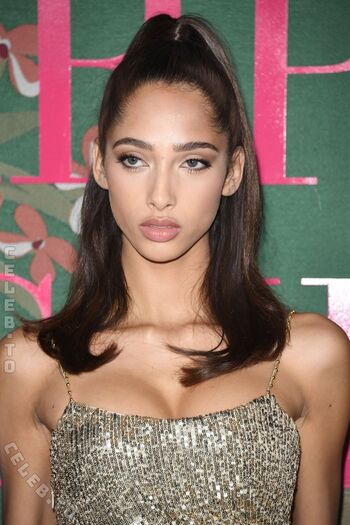 Yasmin wijnaldum image