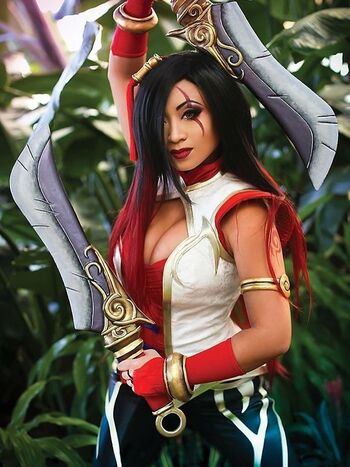 Yaya han page 3 image