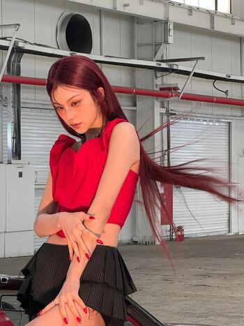 Yeji itzy hwang ye ji page 5 image