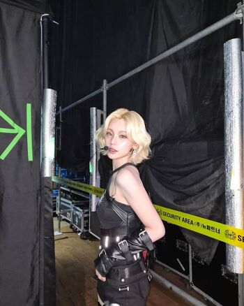 Yeji itzy hwang ye ji page 2 image