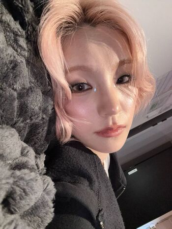 Yeji page 5 image