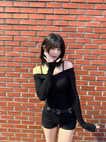 Yel image