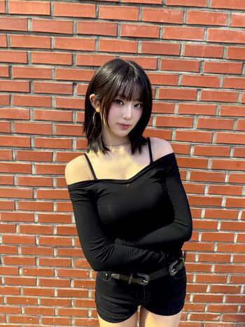 Yel image