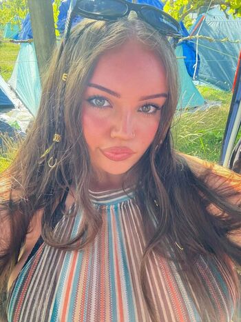 Yellowpolkadotbirkin image