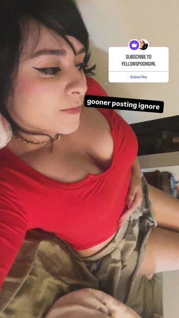 Yellowspoongirl image