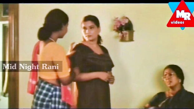 Yohani niluksheka image