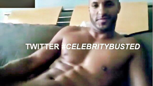 Yohani niluksheka image