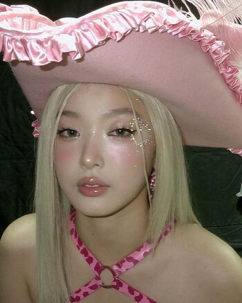 Yoonchae image
