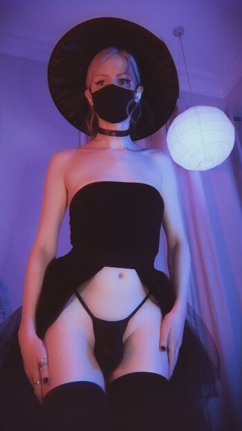 Your witch alba image