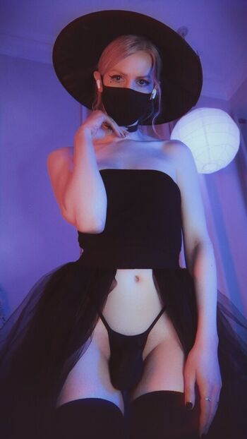 Your witch alba image