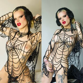 Yourlesbianx image