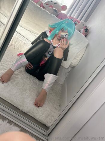 Yourwaifuwukam image