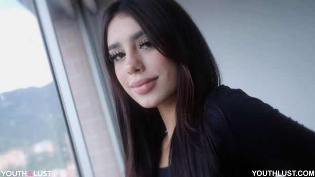 Youthlust page 11 image