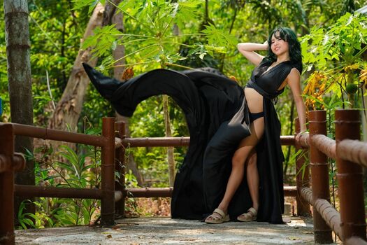 Yui janielle dangate image