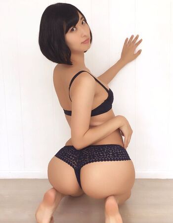 Yuka kuramochi image