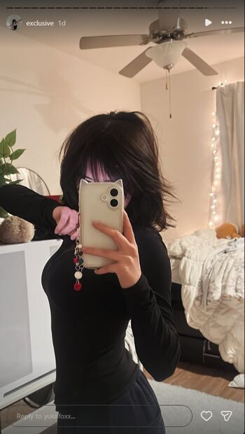 Yukiifoxx image