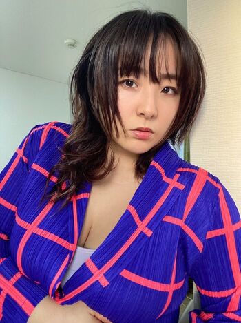 Yuna manase page 7 image