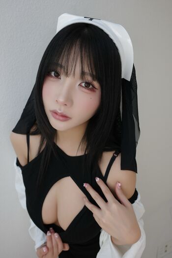 Yuno mizusawa page 3 image
