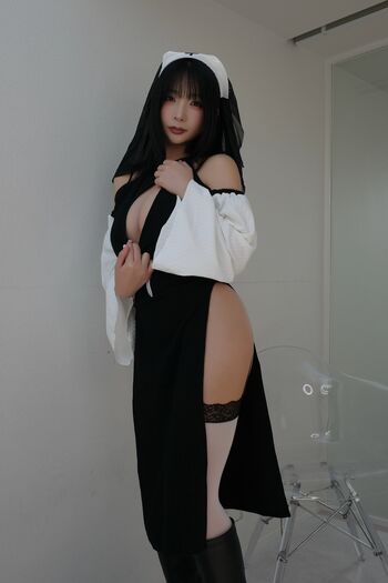 Yuno mizusawa page 2 image