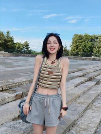 Yuqi image
