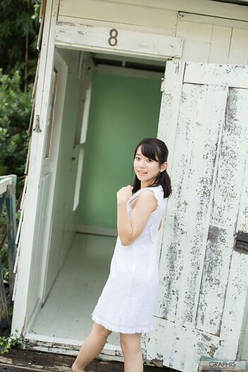 Yura kano page 3 image