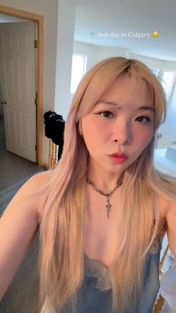 Yvonnie 1 image