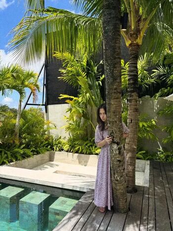 Zara adhisty image