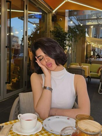 Zarina yuldasheva page 6 image