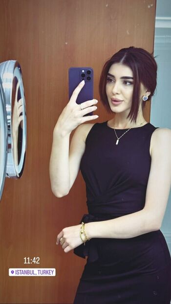 Zarina yuldasheva image