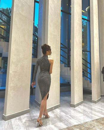 Zarina yuldasheva image