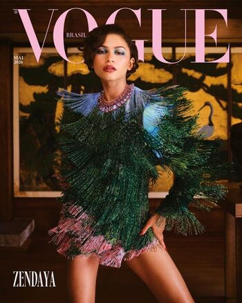 Zendaya image