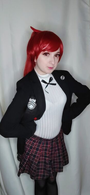 Zlyuka cosplay image