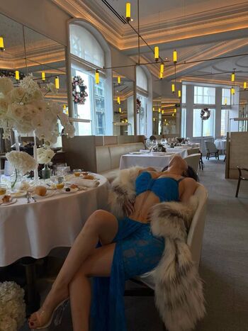 Zmeixio page 2 image