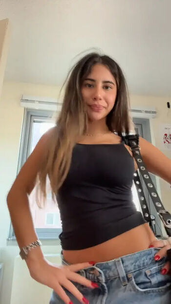 Zoe ducorsky image