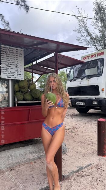 Zoe kaeppele 1 page 3 image