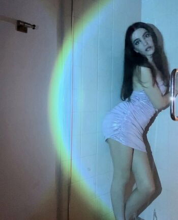 Zoe liddell image