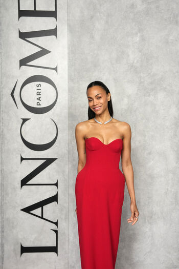 Zoe saldana image