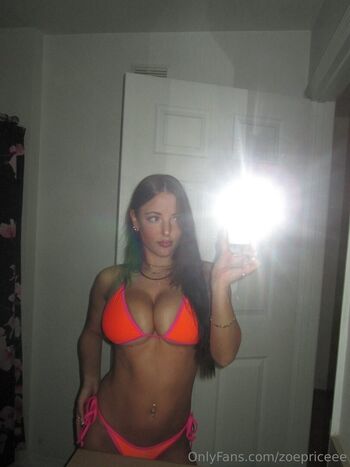 Zoepriceee image