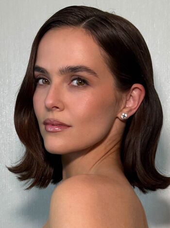 Zoey deutch page 2 image