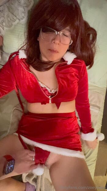 Zoeyneko page 2 image