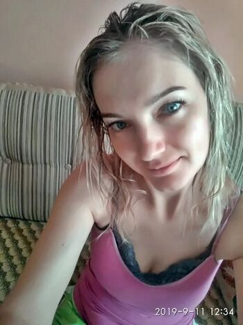 Zoryana r image