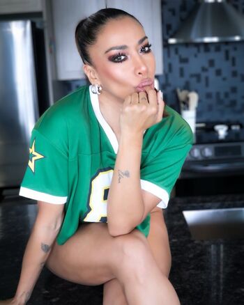 Zulma lancheros image